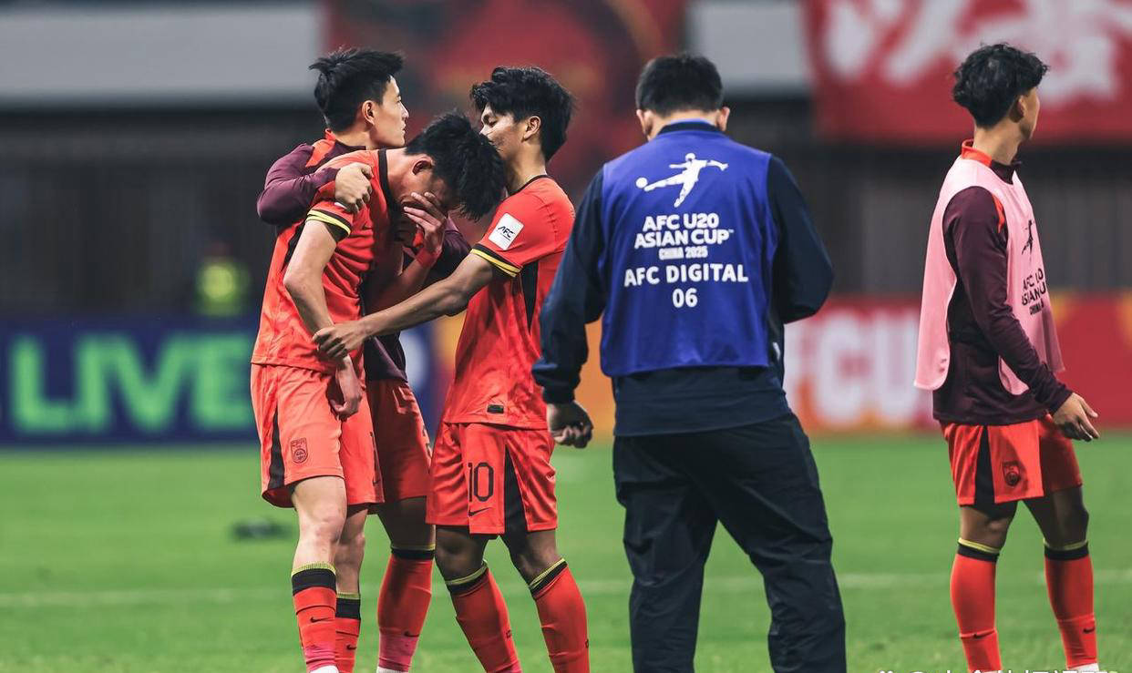 泰国的热身, 星的出色表 泰国的热身, 星的出色表